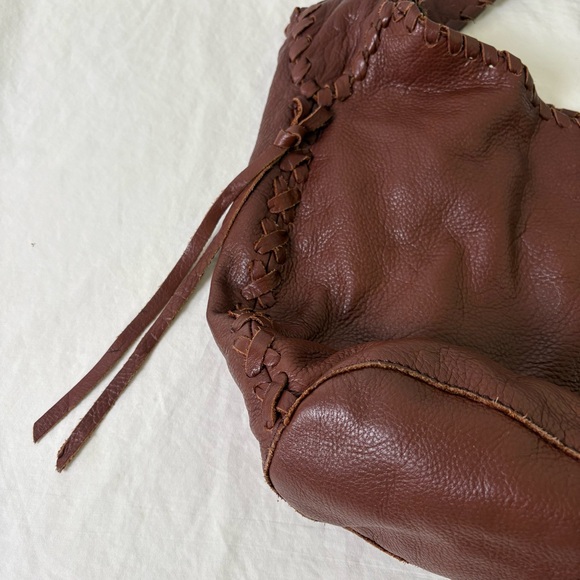 LUCKY BRAND Genuine Leather Large Boho Whipstitch Hobo Shoulder Bag Purse - Picture 4 of 16